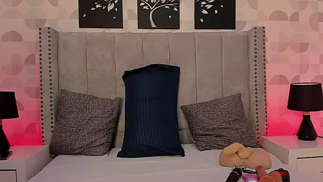 Vivi_ruby from StripChat