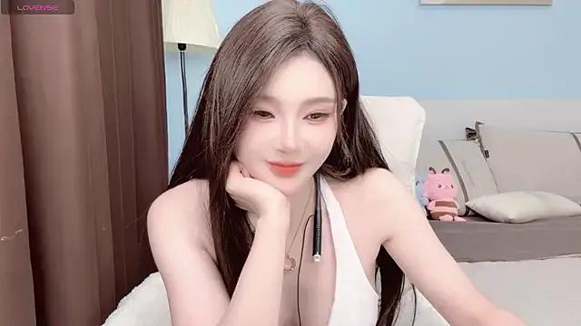 ViViennepp from StripChat