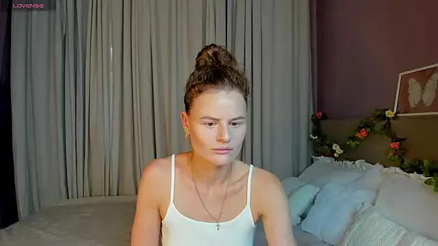 Checkout girls naked models with similar nickname. Cute sexy Free Models.