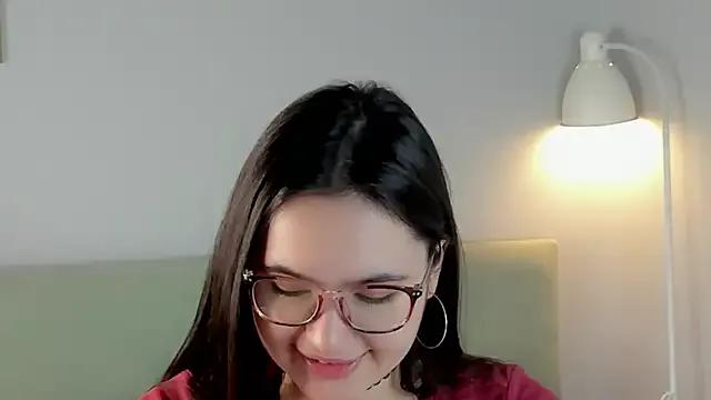 WildaBisom from StripChat is Freechat