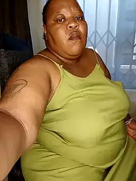 XCHOCOLOVEBBW69 from StripChat is Freechat
