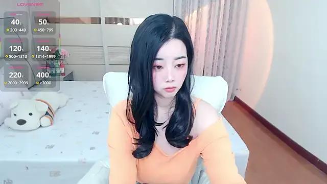 Xiaodie-baby from StripChat is Freechat