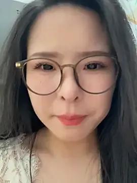 Xixiya888 from StripChat