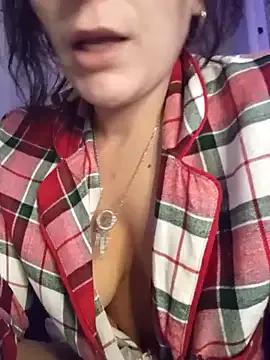 xx_Dreamloveme from StripChat is Freechat