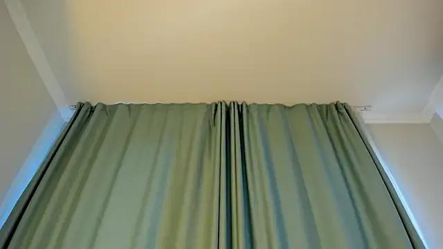 yanyaan from StripChat is Freechat