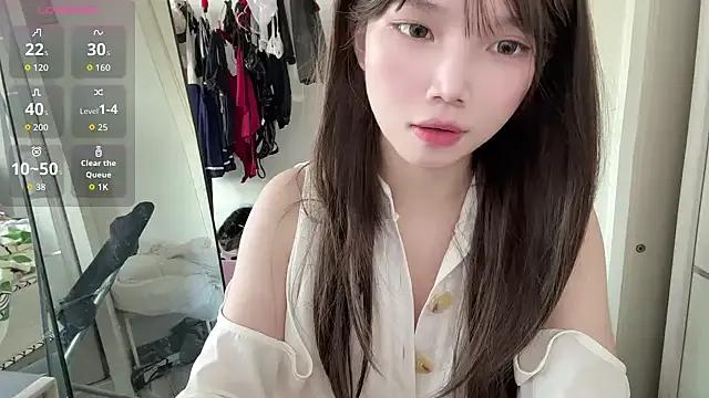 Yiyi-707 from StripChat