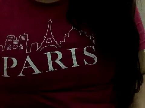 your-luu from StripChat is Freechat