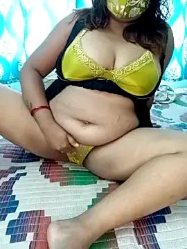 Your-Queen12 from StripChat is Freechat