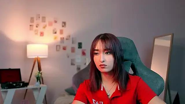 yourfitoviolett from StripChat is Freechat