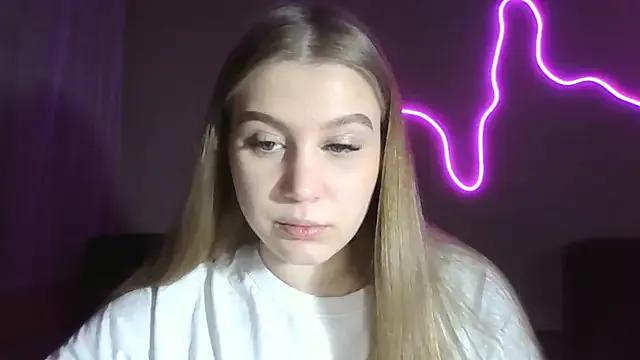 Checkout girls naked models with similar nickname. Cute sexy Free Models.