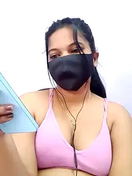 yoursfantasygirl from StripChat is Freechat