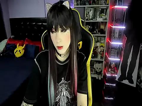 Yummy_dark from StripChat is Freechat