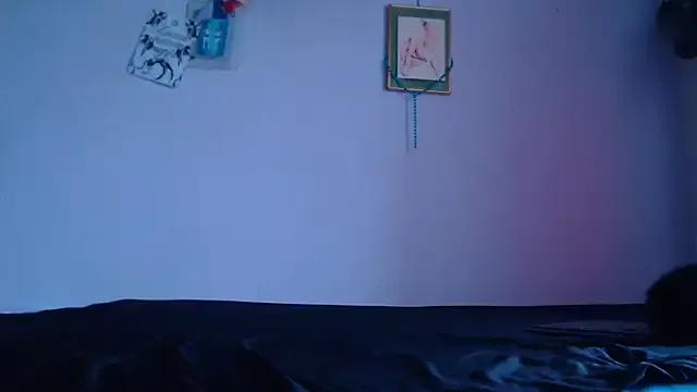 Zafiro_subversiva from StripChat