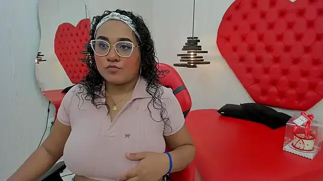 Zara_BBW from StripChat is Freechat