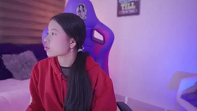 Zoe_Skyler from StripChat is Freechat